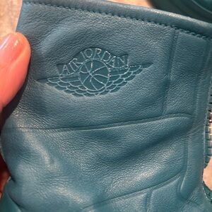 Jordan Teal Fabric Glove